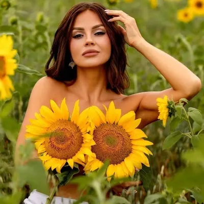 Нина Бирюкова | TikTok 2.9🍋 profile