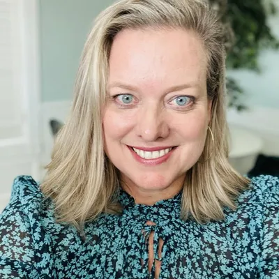Natalie Eckdahlđź’ˇProfit+Impact profile
