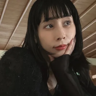 黒石奈央子 profile