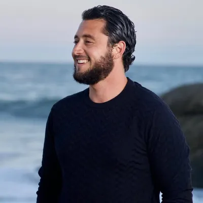 Blake D. Bauer profile
