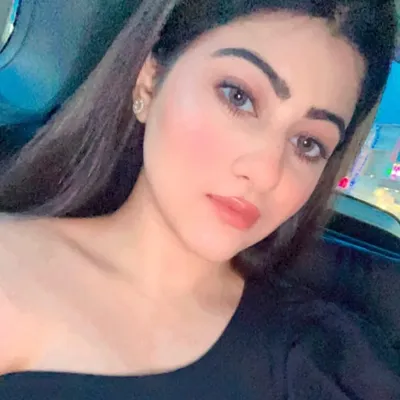 GURMEHAR KAUR | MAKEUP ARTIST profile