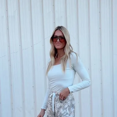ASHLYNN LOUISE profile