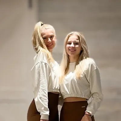 REESE & EMILY|Health & Fitness profile