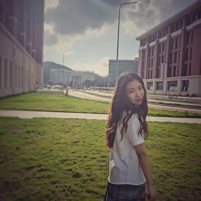 Lan Qing profile