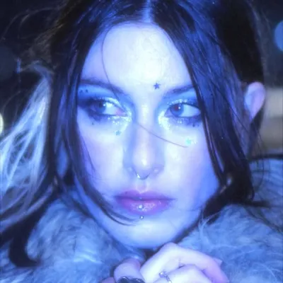 Lou Blueregard 🦋 profile