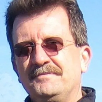 Mircea Ouatu-Lascar profile