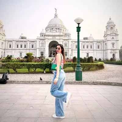 Ayushi Shukla | Makeup Artist ๐ profile