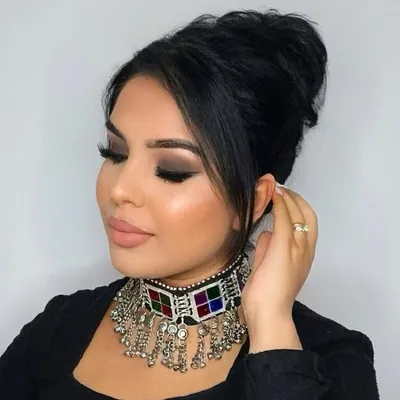 Tina Luthra | Make up & Hairstyling , Lashes Hamburg profile