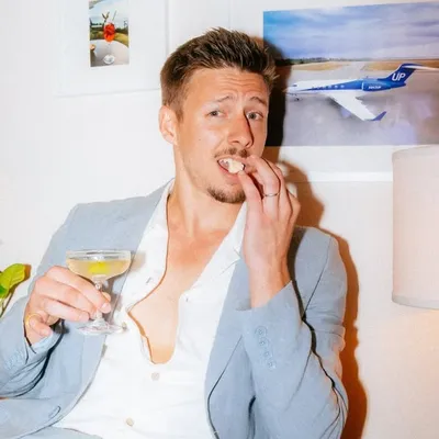 Tyler Zielinski | Entrepreneurial Bartender profile