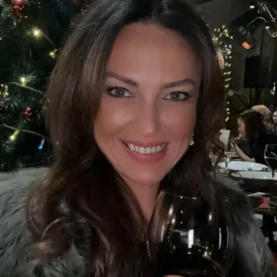 Ipek Alper profile