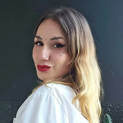 Elvira Bono - Cobertura de Cicatrizes profile