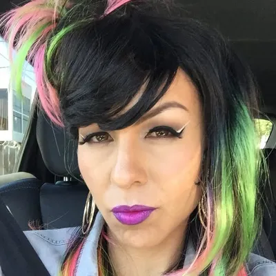 Bon Qui Qui profile