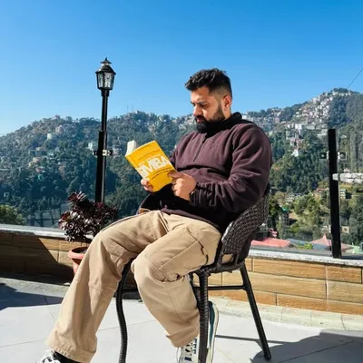 Chirag Malik | Book Reviewer ๐ profile