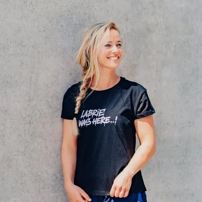 Isabelle Boone! profile