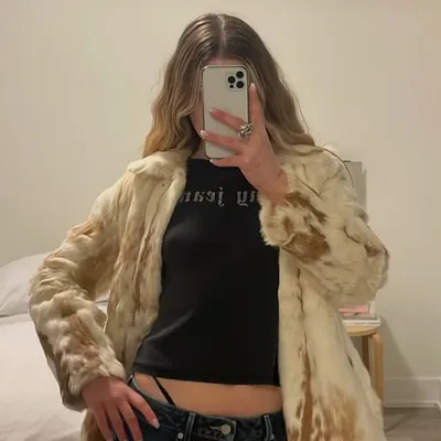 sarah nicole harvey profile