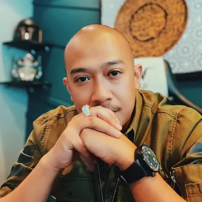 Nedim Nazri Aziz profile