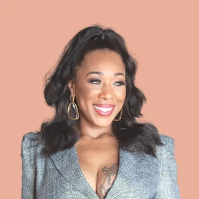Small Business Lawyer | Ryenne Shaw profile