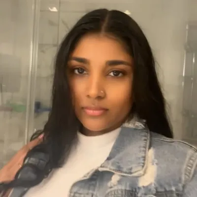 Juli✨❣️ profile