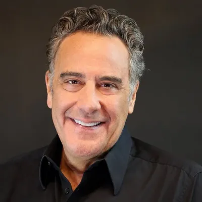 Brad Garrett profile