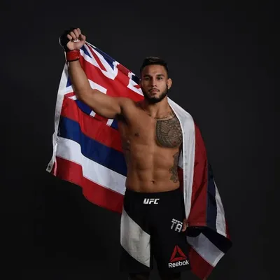 Brad Tavares profile