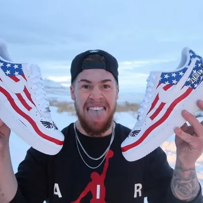 Sneaker Fiend ๐ธ ๐ profile