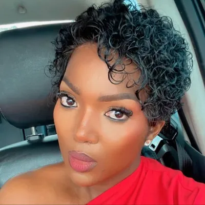 Brenda Mhlongo 🧿 profile