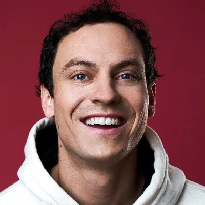 Brent Pella profile