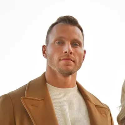Brett Schneggenburger profile