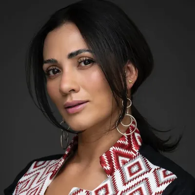 Brisa Cruz profile