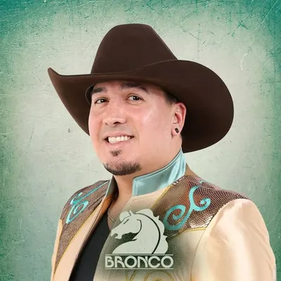 Adán Esparza profile