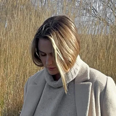 Brooke Lawrence profile