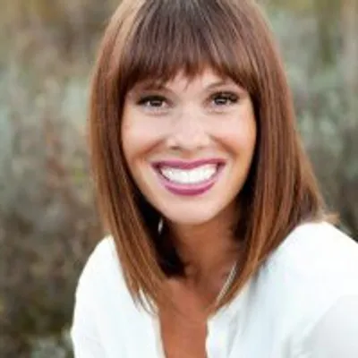 Brooke Romney profile