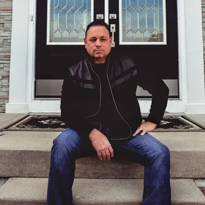 Bruce Stewart profile