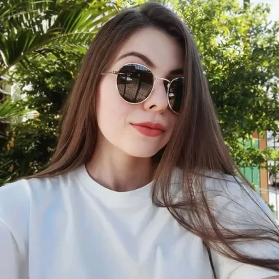 Bruna • profile