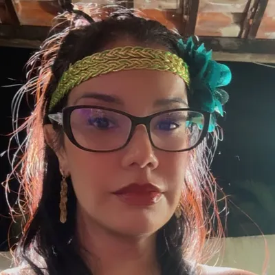 Bruna Oliveira profile