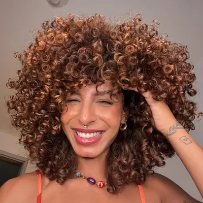 Bruna Medeiros profile