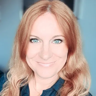 Kasia Kuś| Dietetyk | Jelita | Mikrobiota | IBS | SIBO | żołądek profile