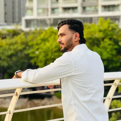 🍂اسناد فاروقی profile