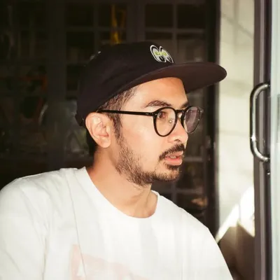 Den Dimas profile