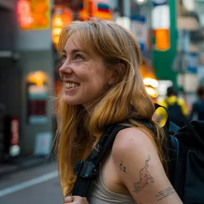 Brittany Jane Sneller ๐งโโ๏ธ Travel Blogger & Digital Nomad profile
