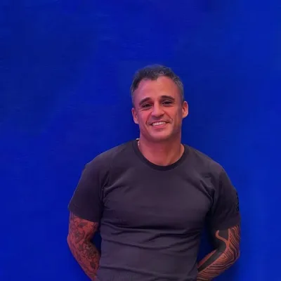 Víctor Aparicio profile