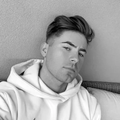 Bünie Carthew profile