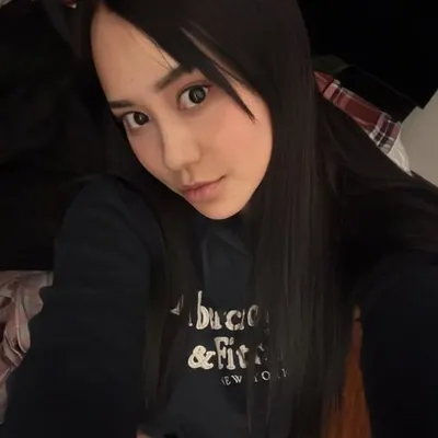 Val Cuéllar profile
