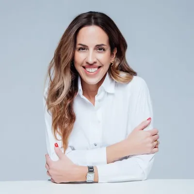 Burcu Geris profile