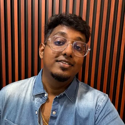 Vignesh Velan