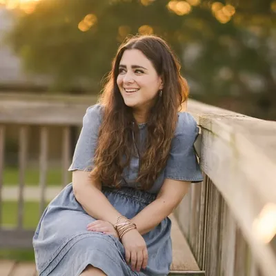Chanie Apfelbaum profile