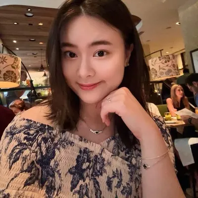 Jialin ๐บ๐ธ | Luxury Beauty & Fragrance profile