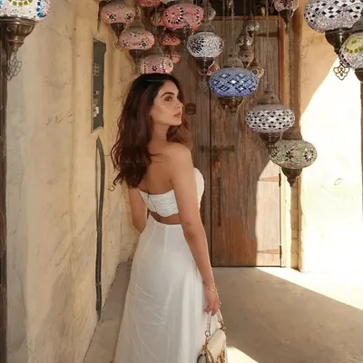 shreya gulati profile