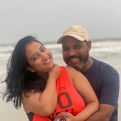 Bhal & Zenia | Travel Couple profile