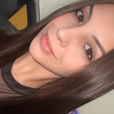 Carolaine profile